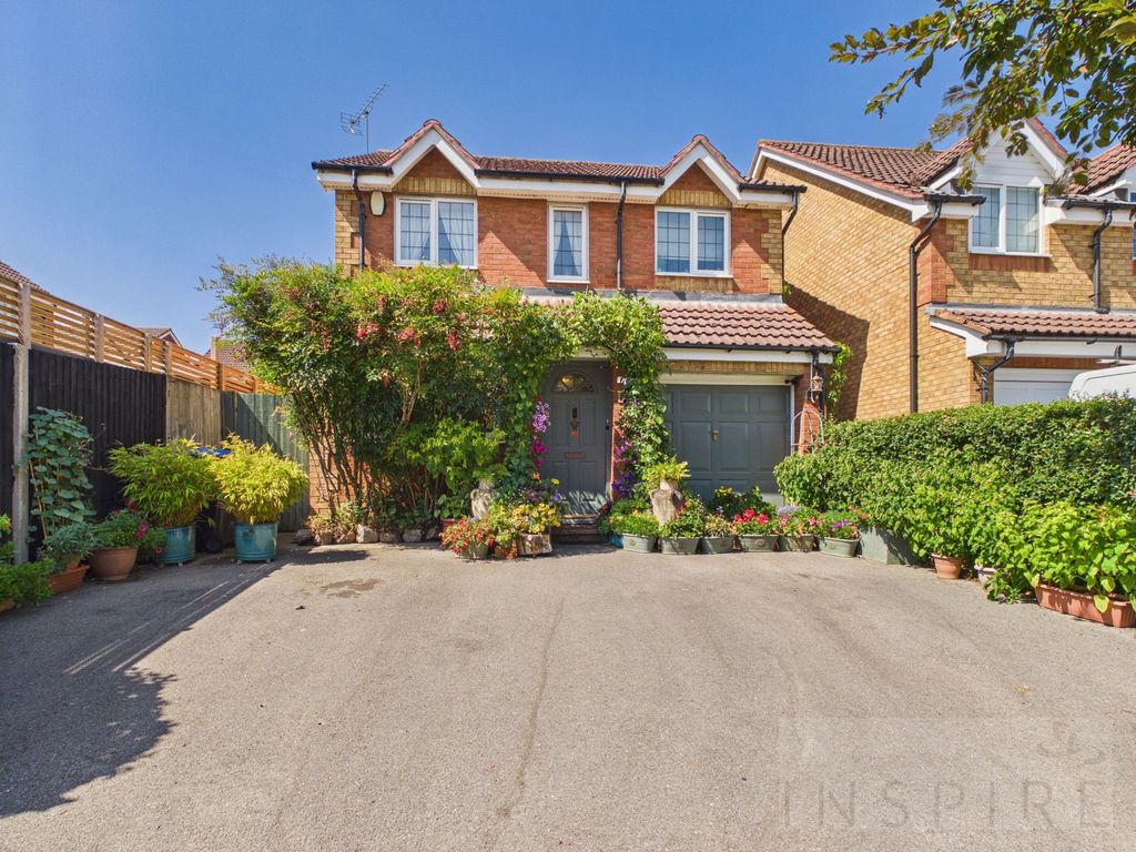 Property photo 1 of 28