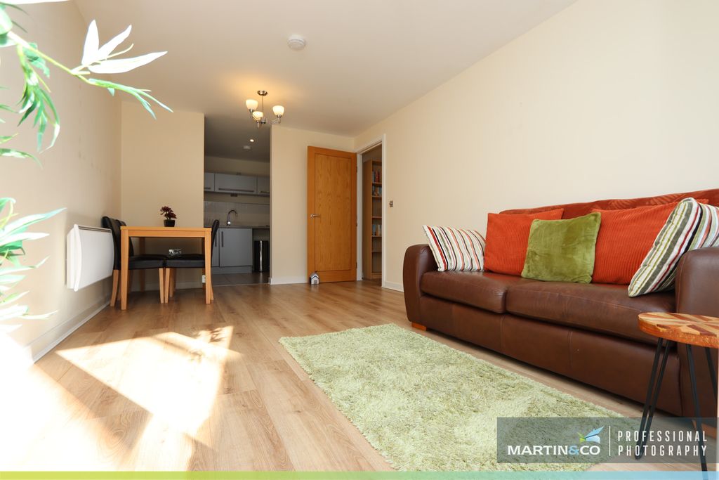 Property photo 3 of 11