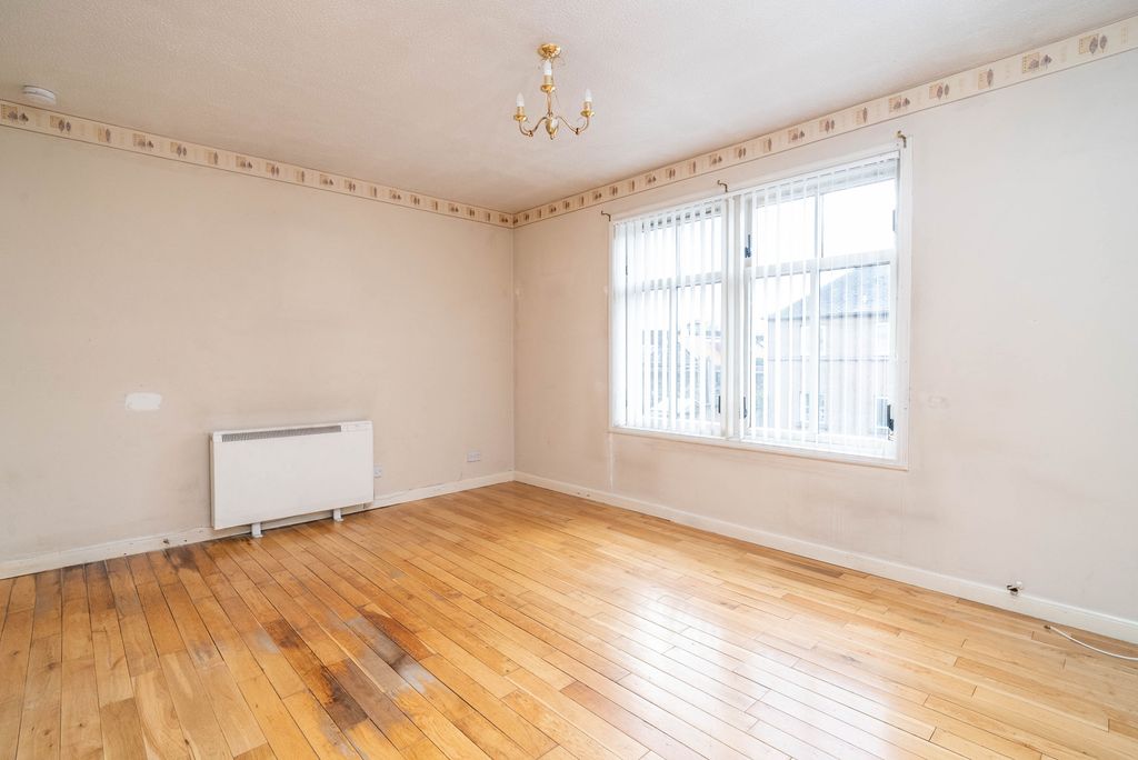 Property photo 3 of 19 Property Image 3