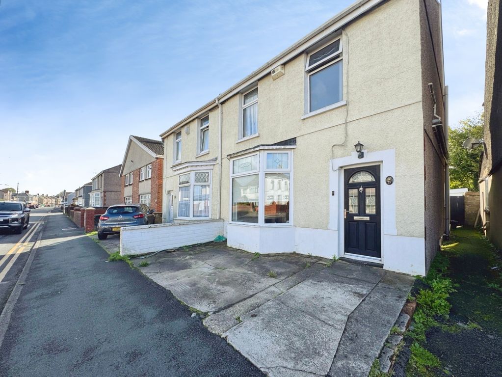 Property photo 1 of 25 5240342