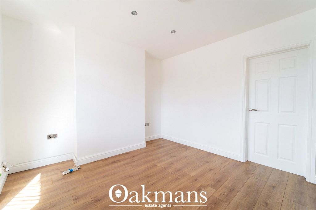 Property photo 3 of 17 Picture No. 01