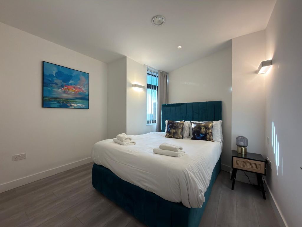 Property photo 3 of 19 Bedroom