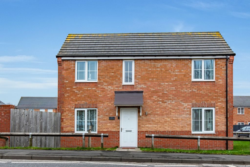 Property photo 1 of 18 _Dsc1559-Hdr