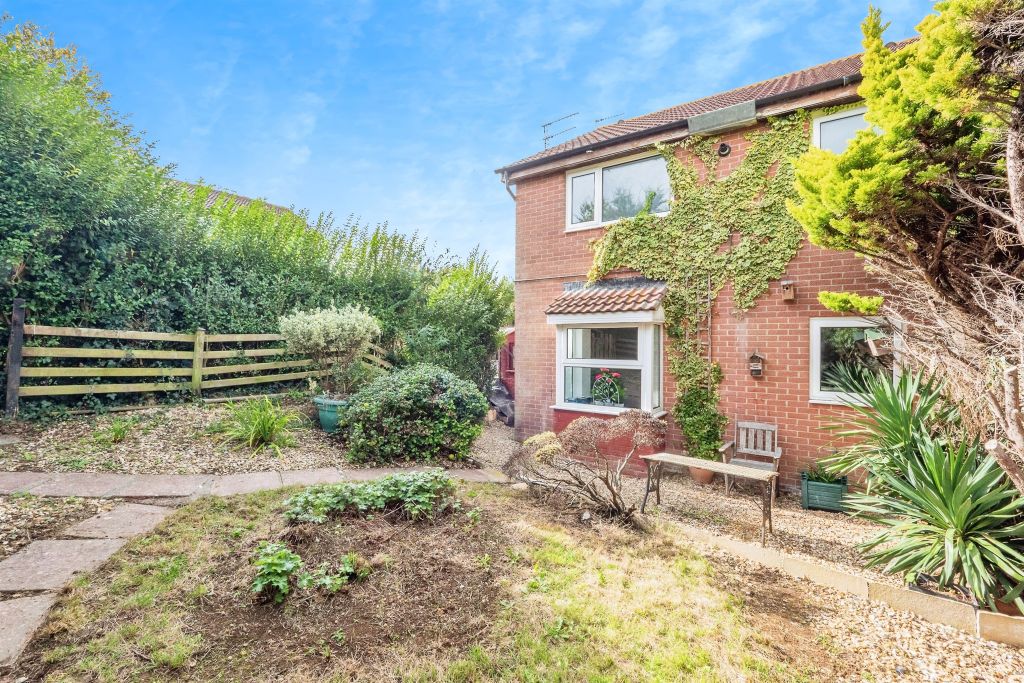 Property photo 1 of 25