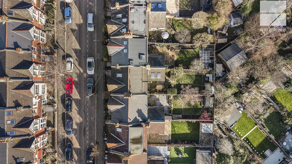 Property photo 2 of 33 84_73778_Watermarked.Jpg