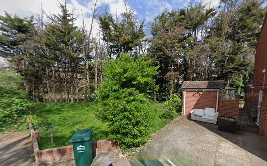 Property photo 1 of 2 Land.Jpg