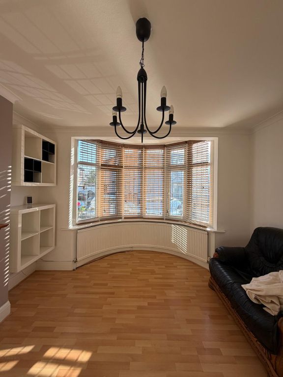 Property photo 2 of 24
