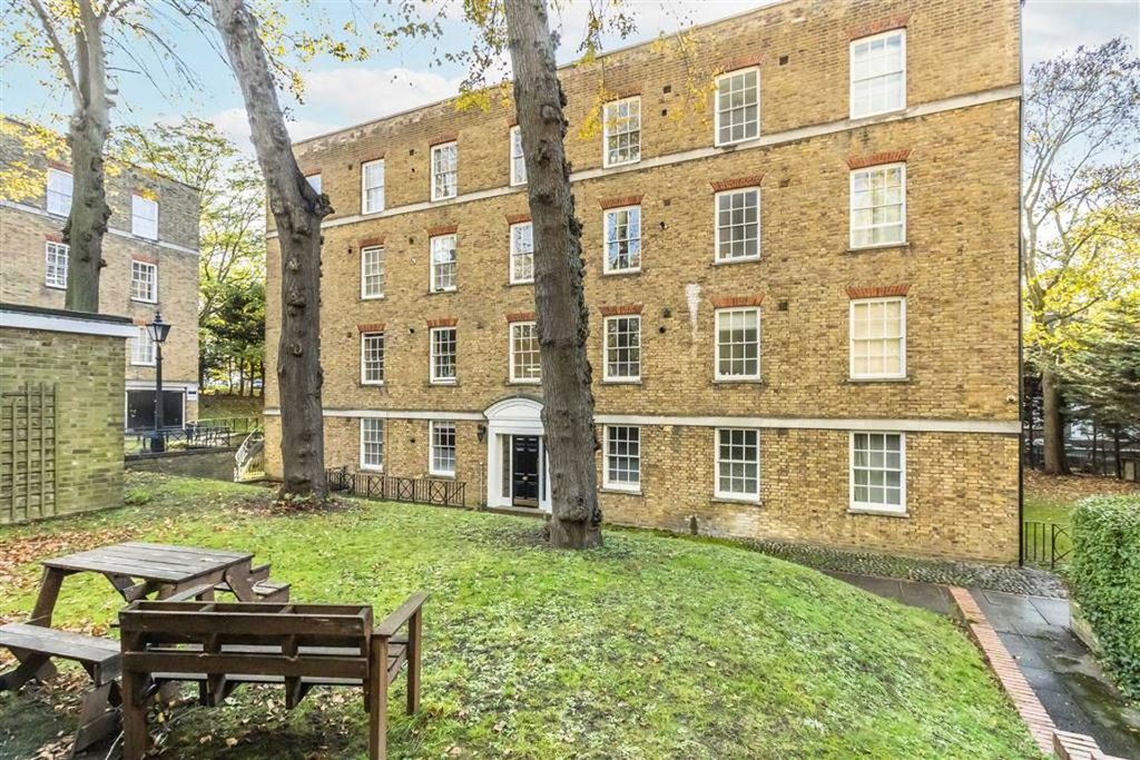 Property photo 1 of 5