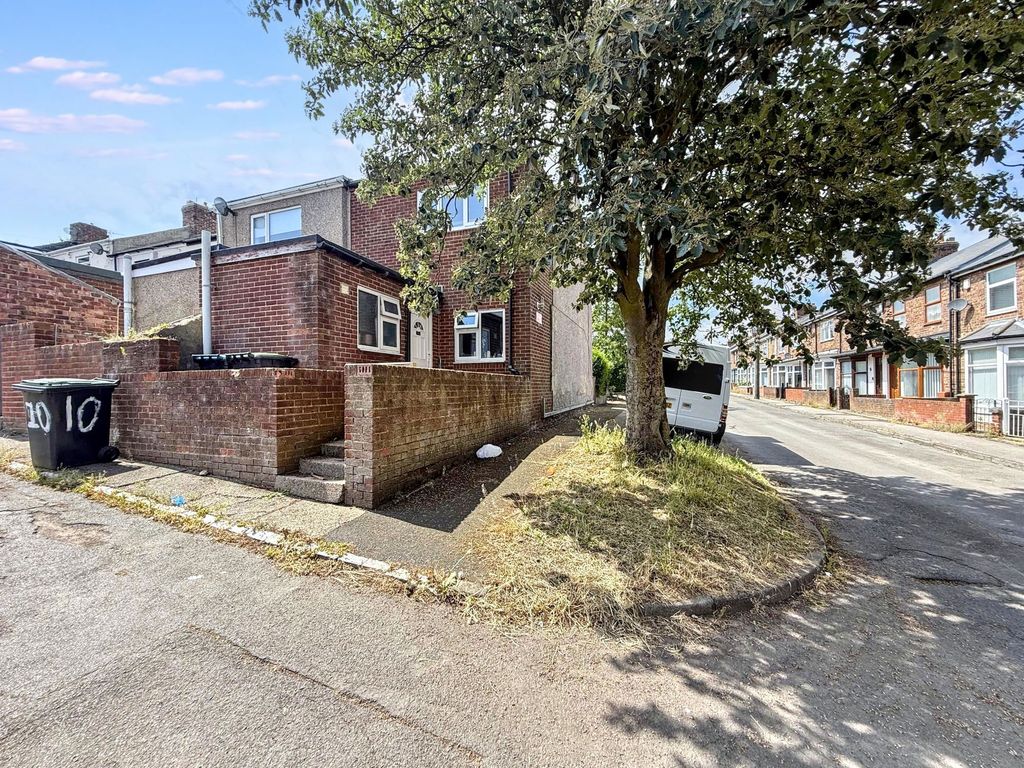 Property photo 2 of 2