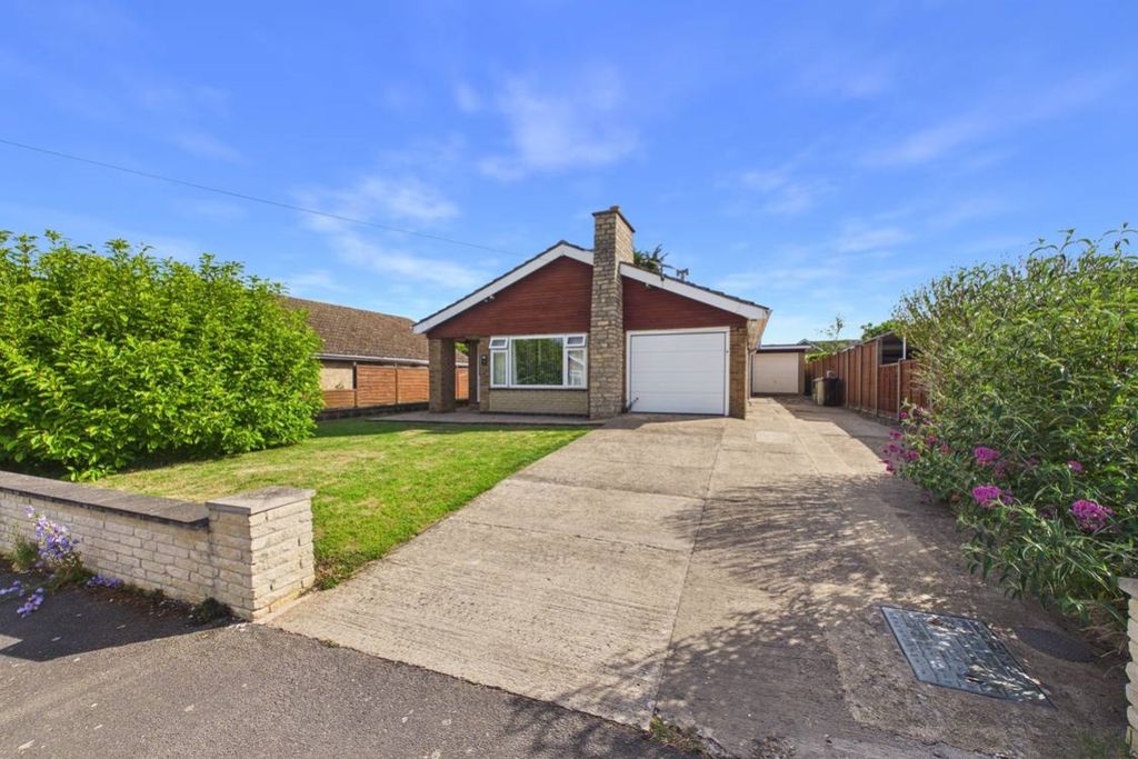 Property photo 1 of 29 Cam04671G0-Pr0189-Still002-Thumbnail-H750-70