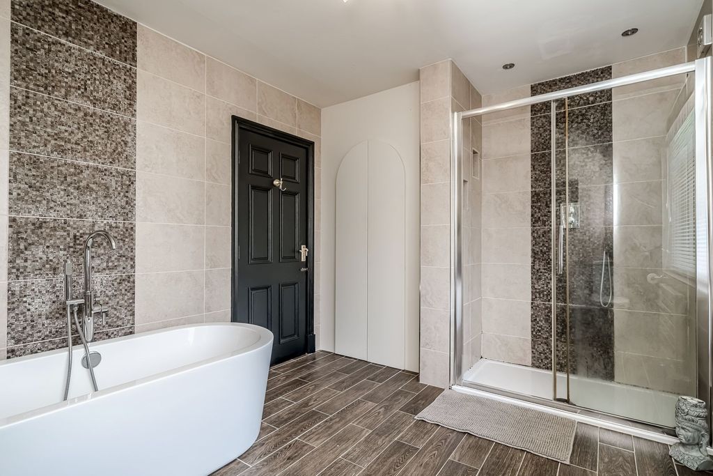 Additional image 55 of 6 bed detached house for saleMoss Lane, Leyland PR25