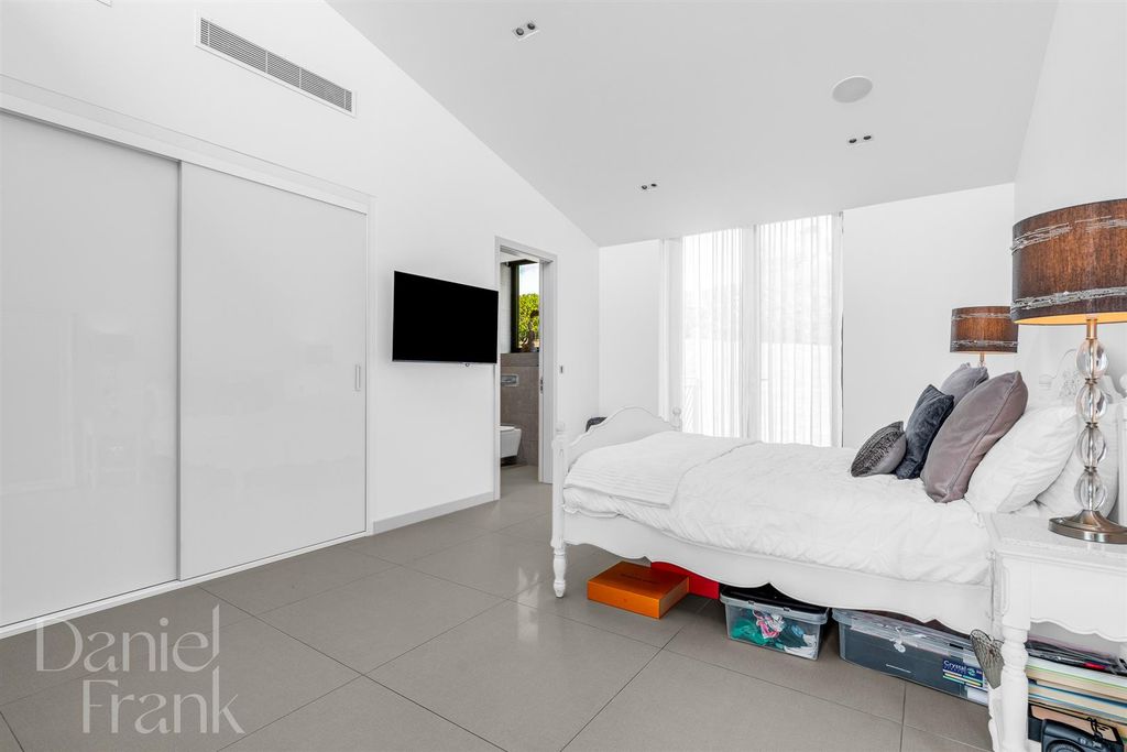 Additional image 45 of 5 bed detached house for saleLake View, Gaynes Park, Epping CM16