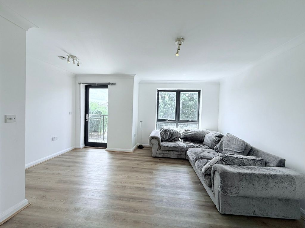 Property photo 3 of 15 Flat 9 Bell House, Ha9 7He (10)