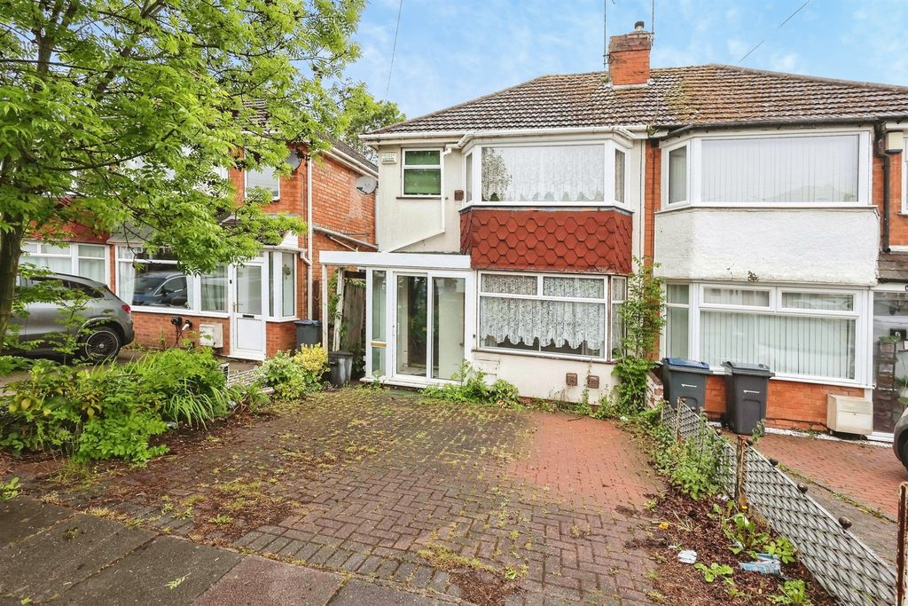Property photo 2 of 16