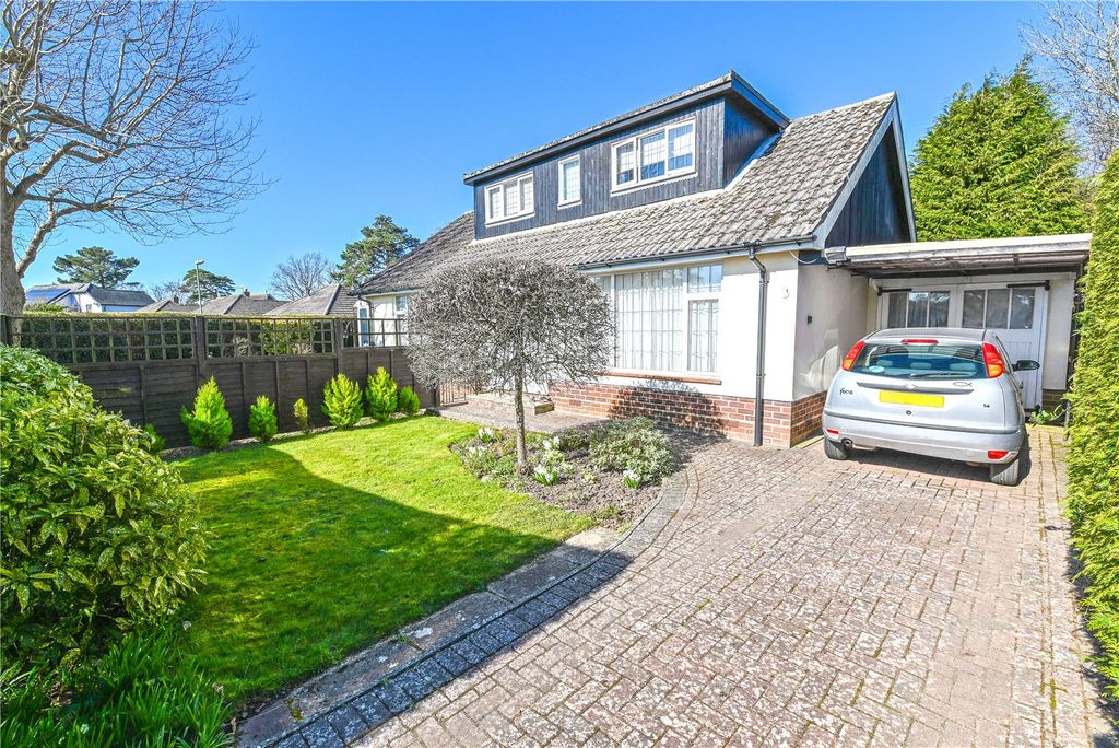 Property photo 1 of 16 Picture No. 32