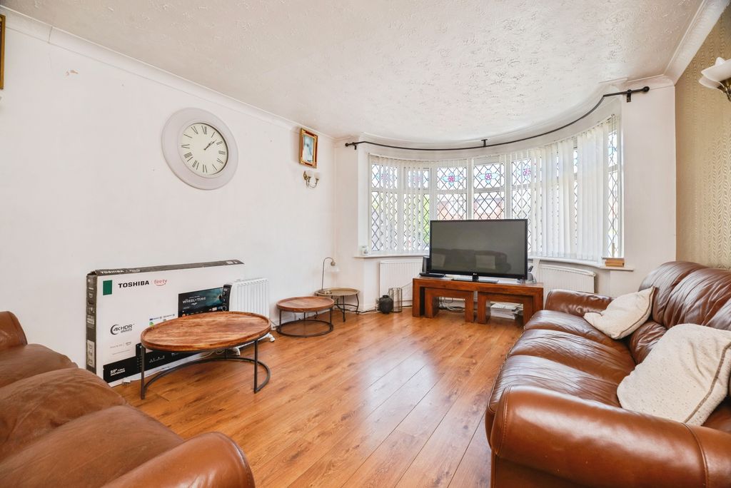 Property photo 2 of 15