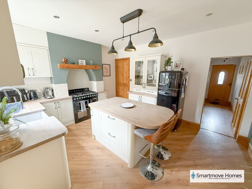 Property photo 2 of 15 Img_8829