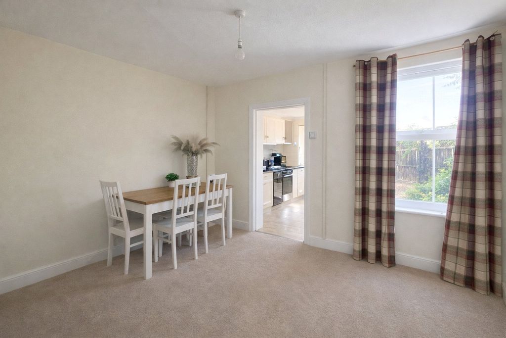 Property photo 3 of 10 Picture No. 19