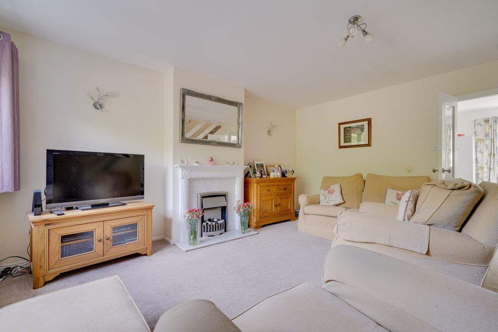 Property photo 2 of 14 4531641
