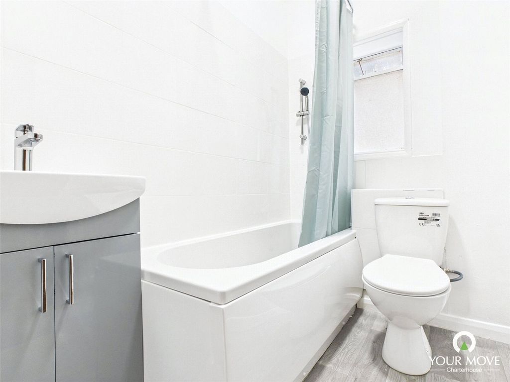 Property photo 1 of 10 Picture No. 02
