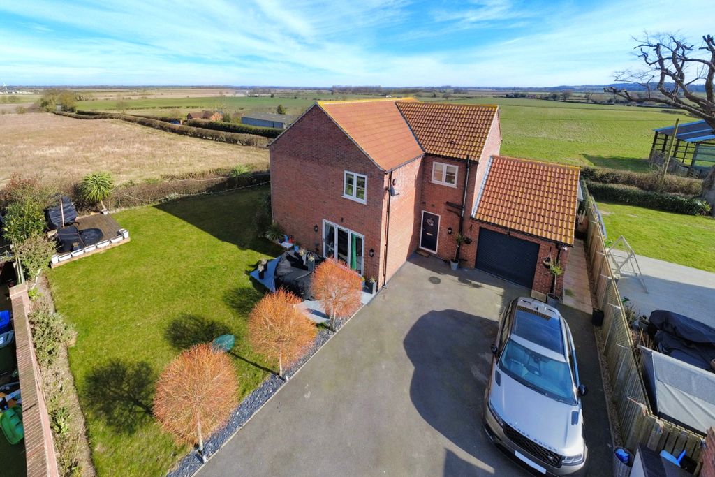 Property photo 1 of 35 1