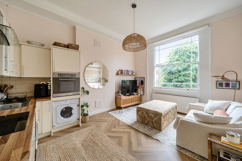 Property photo 1 of 11 1457926-17-6A0448...