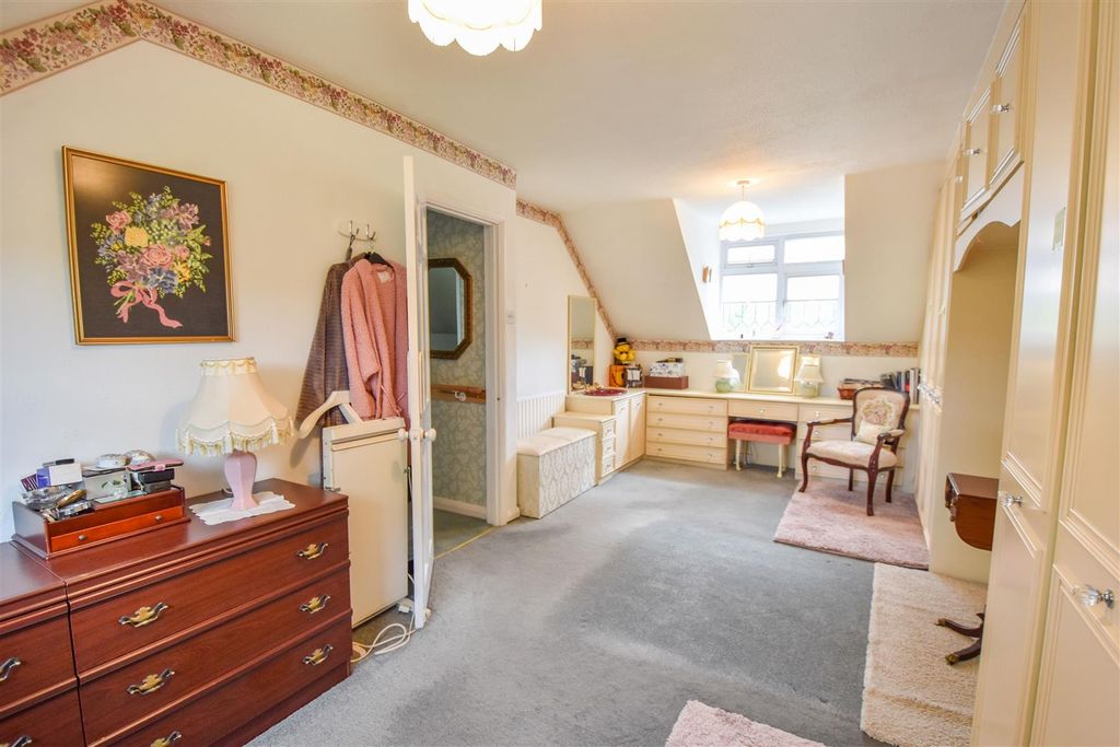 Additional image 15 of 3 bed detached house for saleFrog Street, Kelvedon Hatch, Brentwood CM15