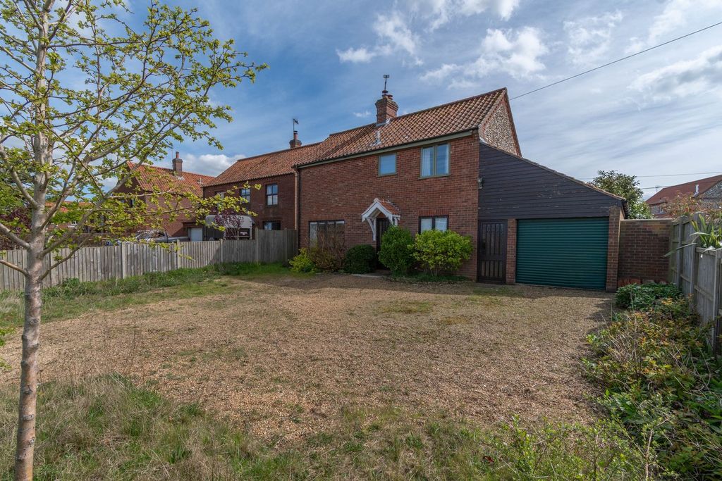 Property photo 1 of 21