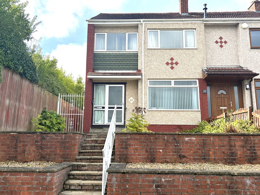 Property photo 1 of 3