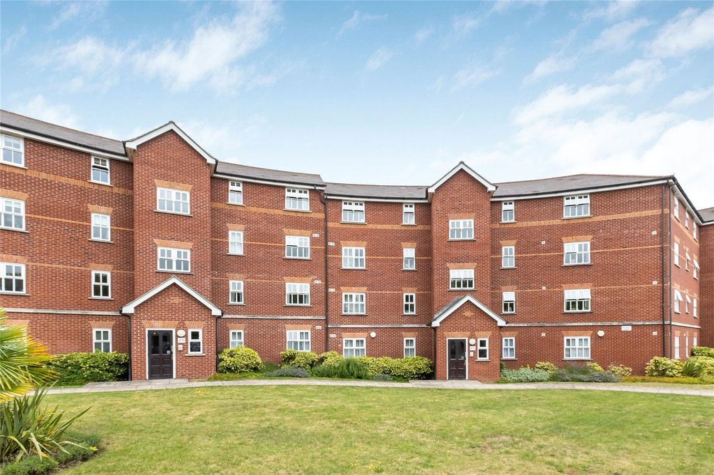 Property photo 2 of 12 Picture No. 17