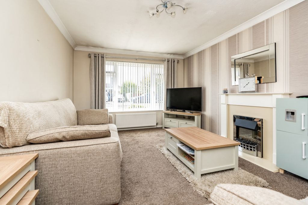 Property photo 2 of 12 Lounge Diner