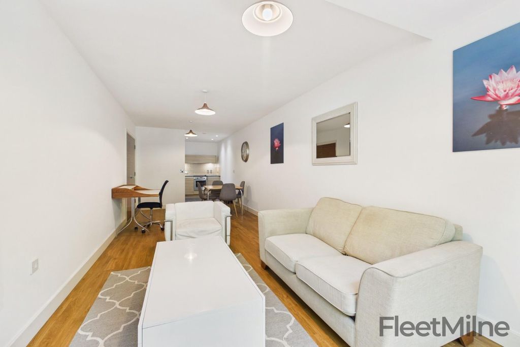 Property photo 3 of 16 Cam01635G0-Pr0355-Still015.Jpg