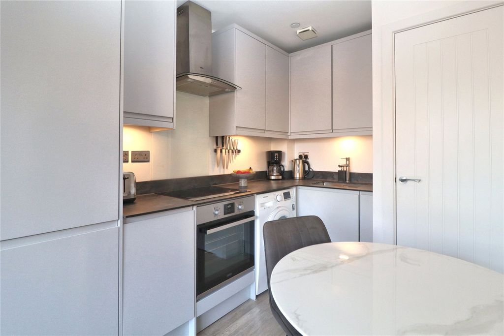 Property photo 2 of 8 Picture No. 02