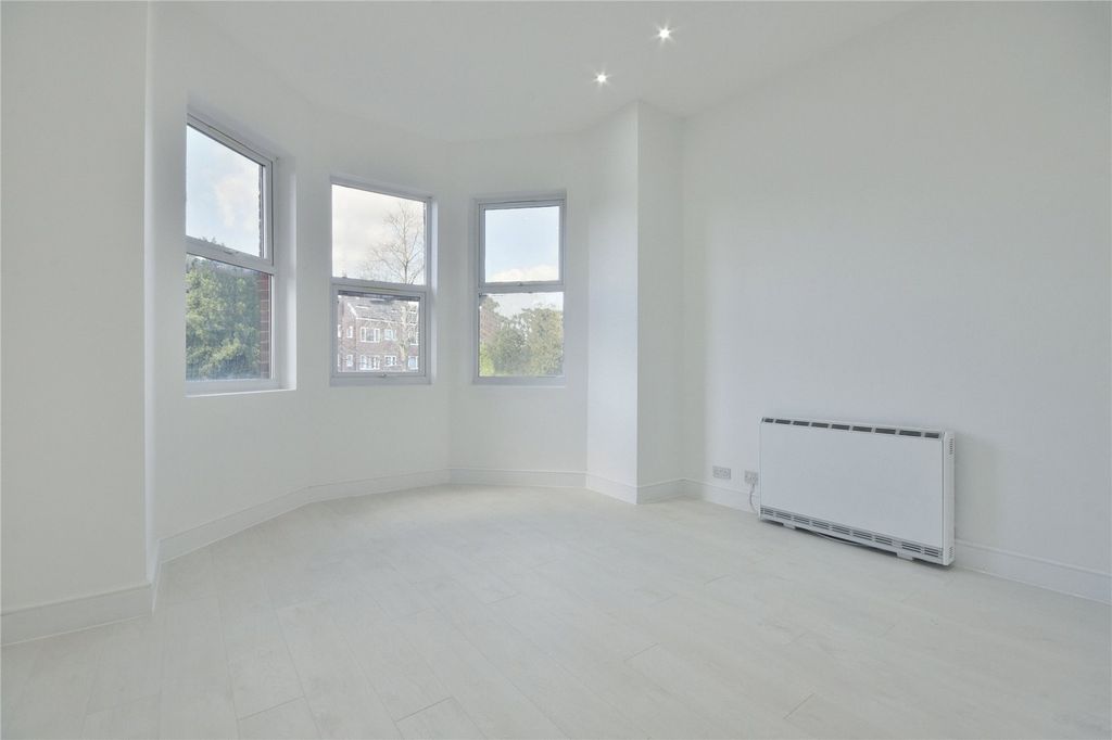 Property photo 1 of 10 Picture No. 37