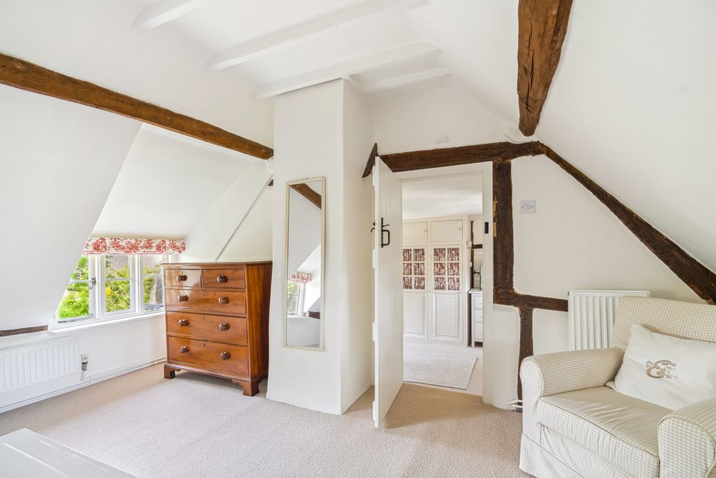 Additional image 12 of 5 bed detached house for saleThe Green, Edlesborough LU6
