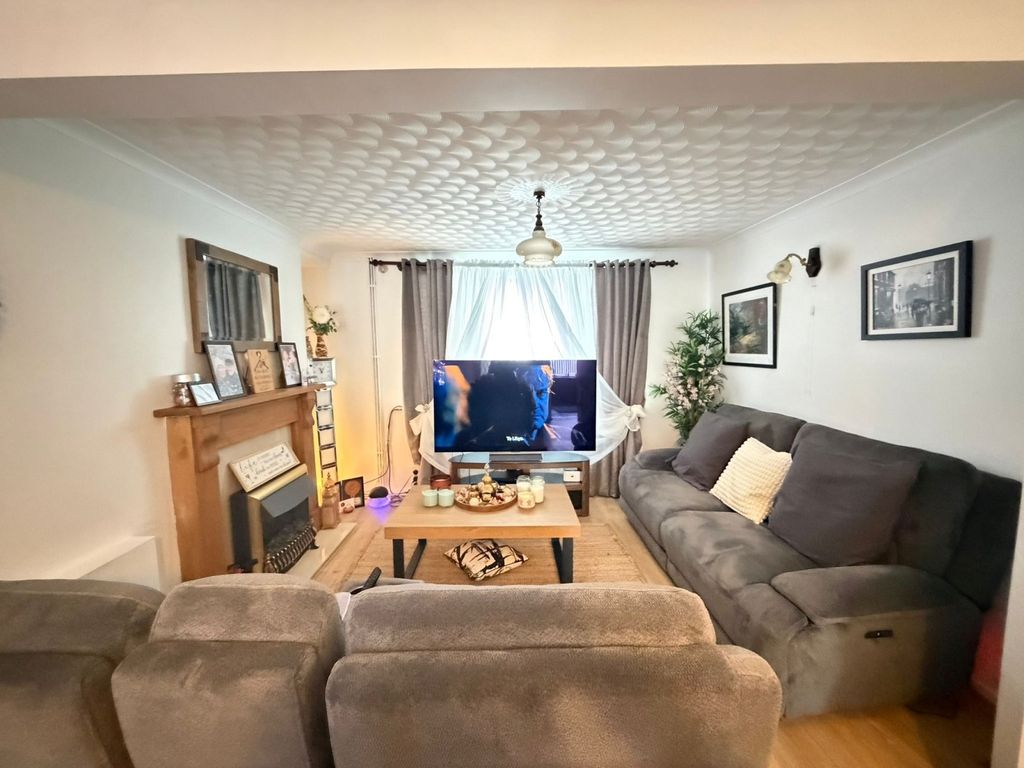 Property photo 2 of 18 Not Specified