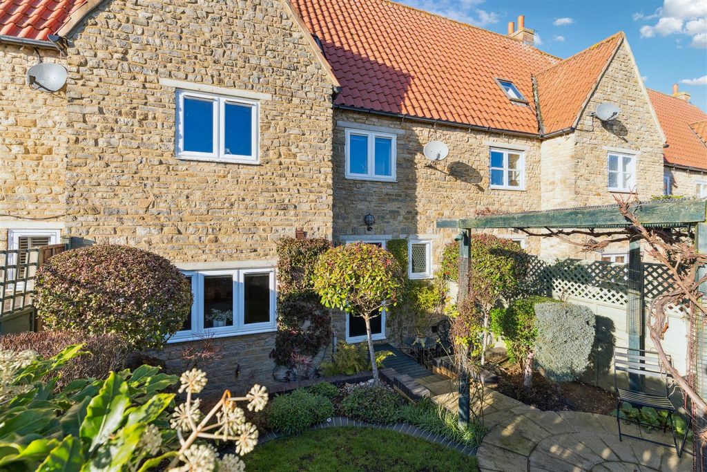 Property photo 1 of 29 Dsc04049-2-3898Eee9450c8c944A81E2Bb132F3Fd6.Jpg