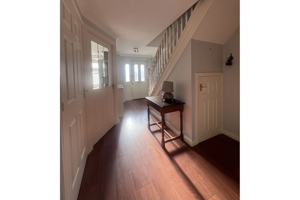 Property photo 3 of 30 Hallway