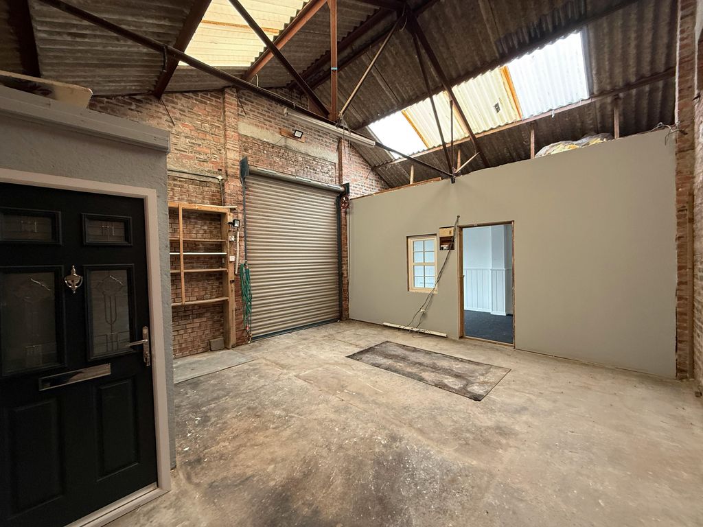 Property photo 3 of 9 Img_8155.Jpg