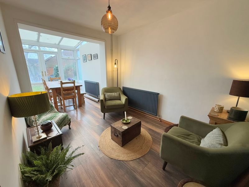 Property photo 2 of 14 Sitting Room