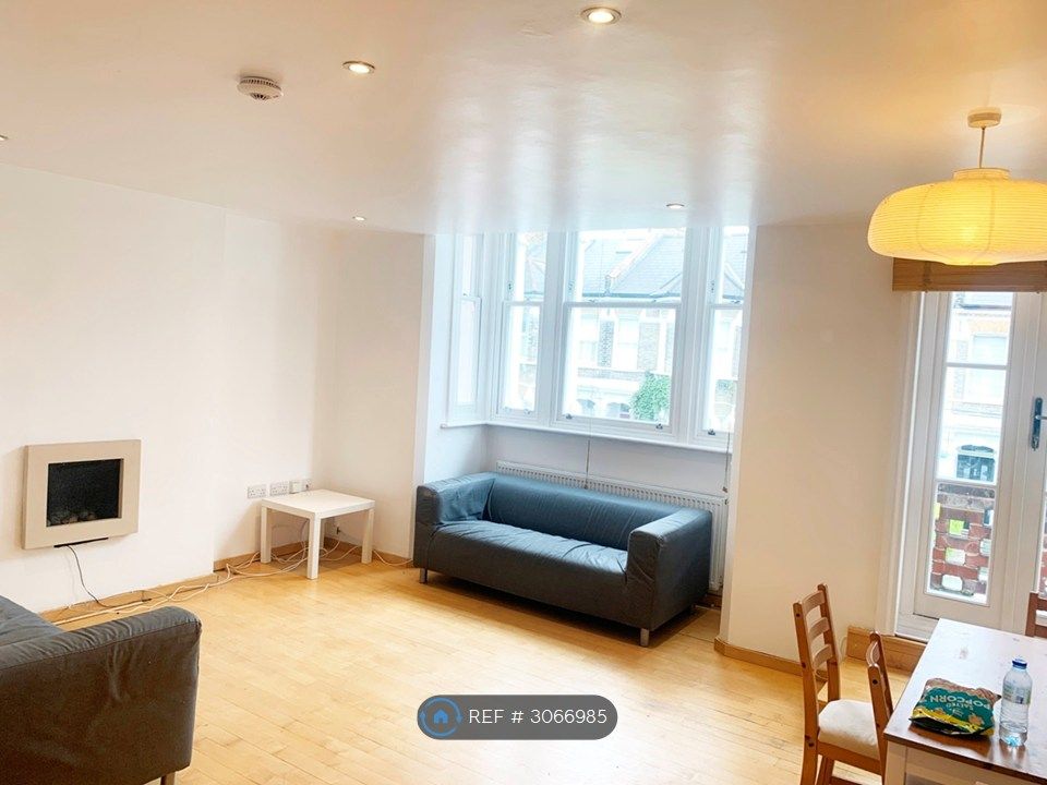 Property photo 3 of 13