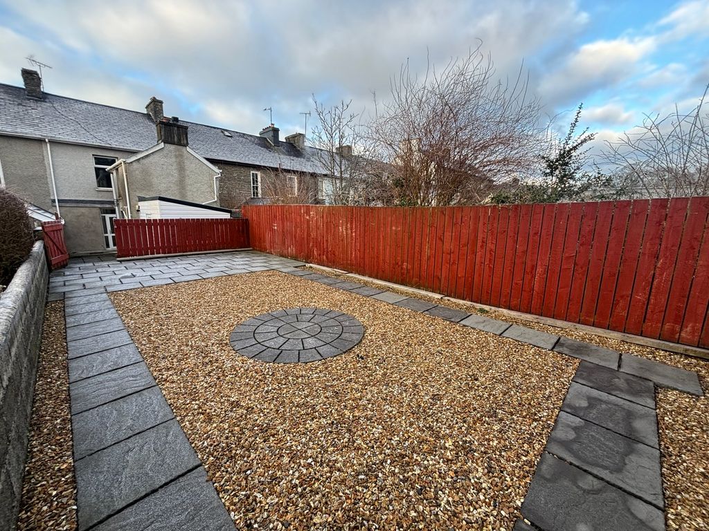 Property photo 3 of 26