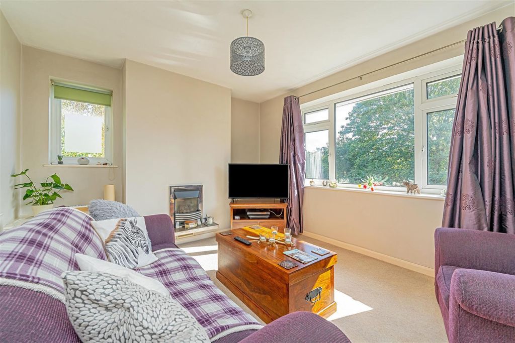Property photo 3 of 11 3.Jpg