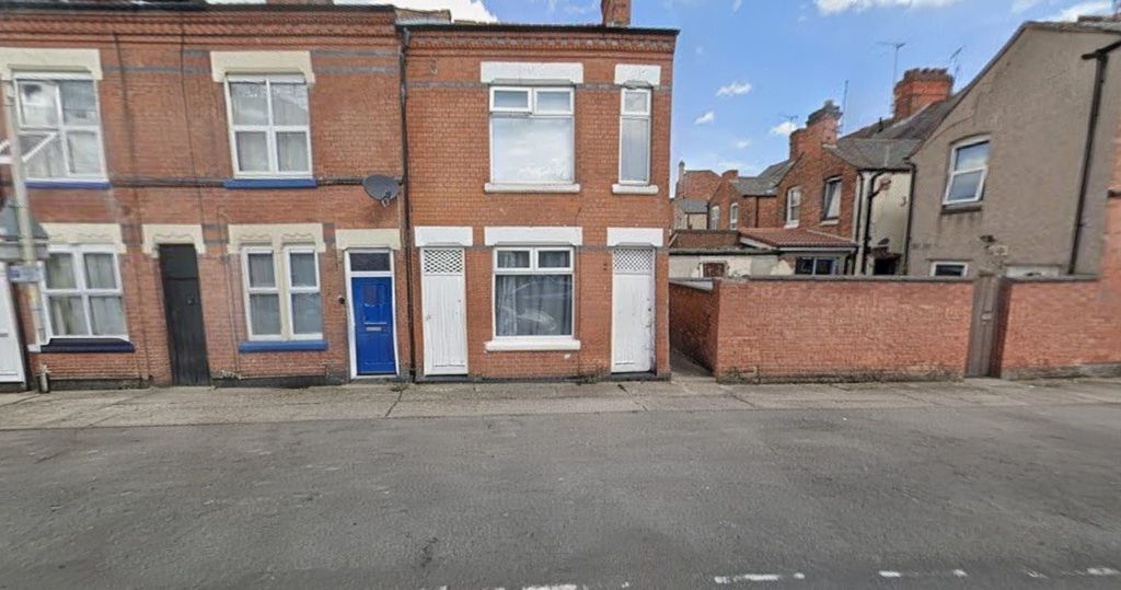 Property photo 1 of 14