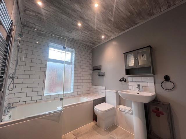 Property photo 2 of 13 Img_0228.Jpeg