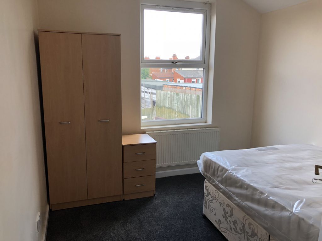 Property photo 2 of 6 Gallery