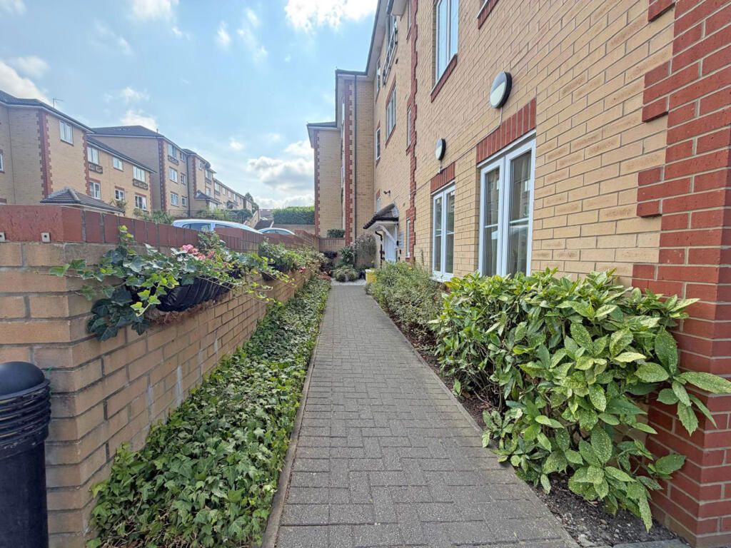 Property photo 2 of 15