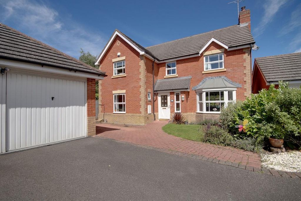 Property photo 1 of 16