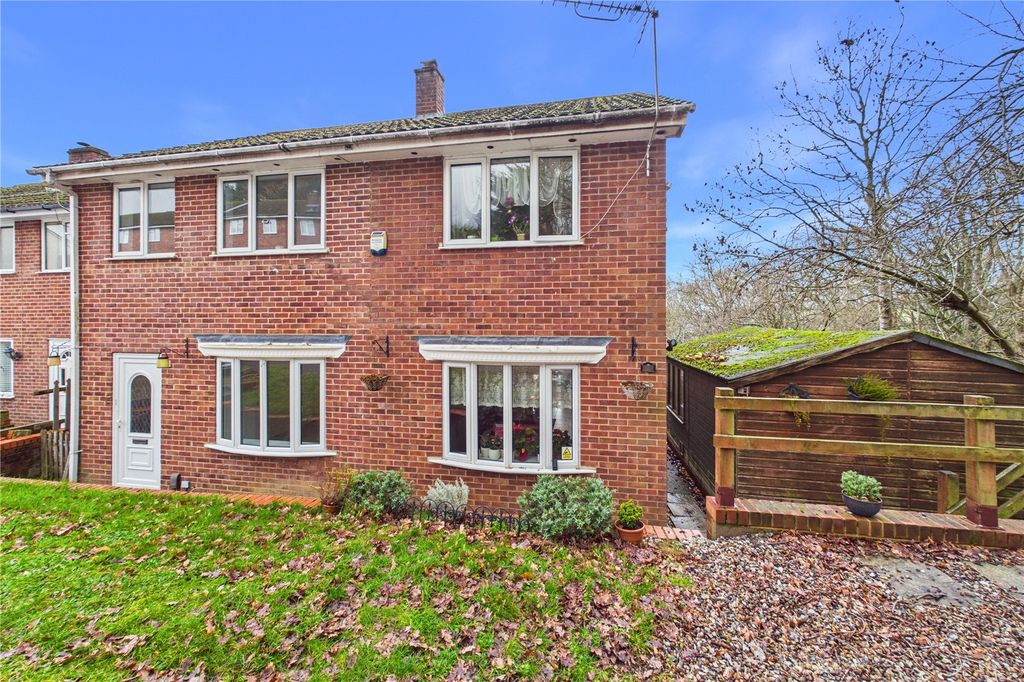 Property photo 1 of 14 Front Aspect