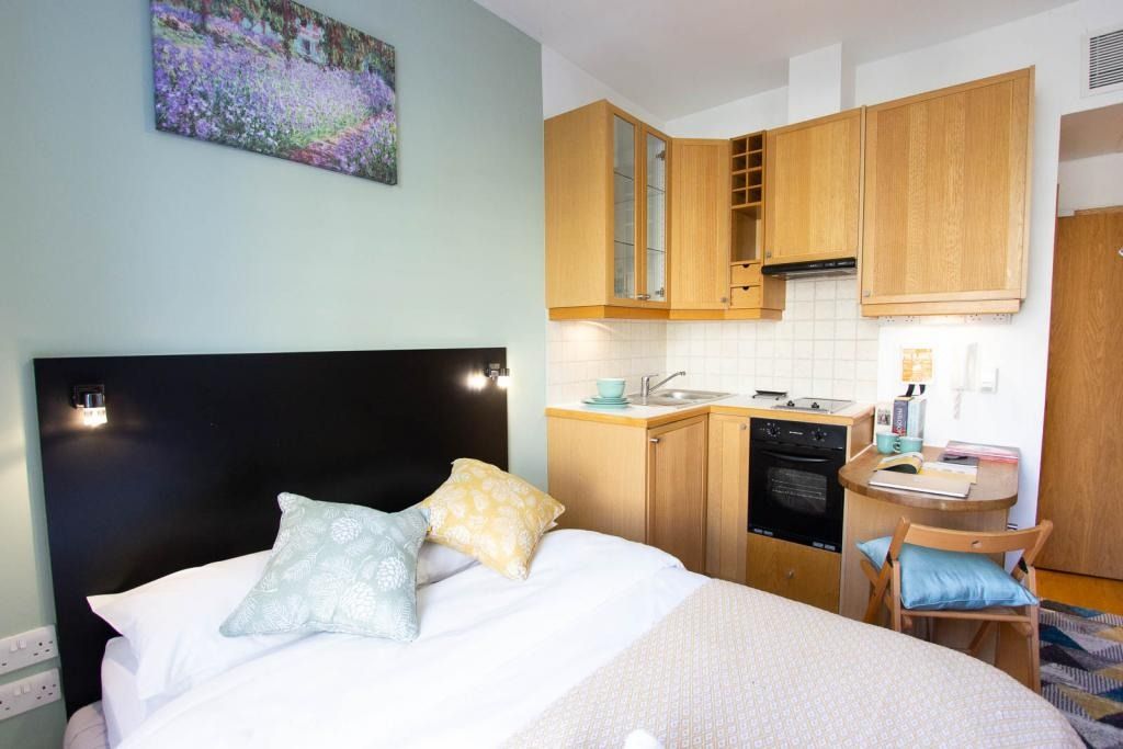 Property photo 2 of 5 1112683